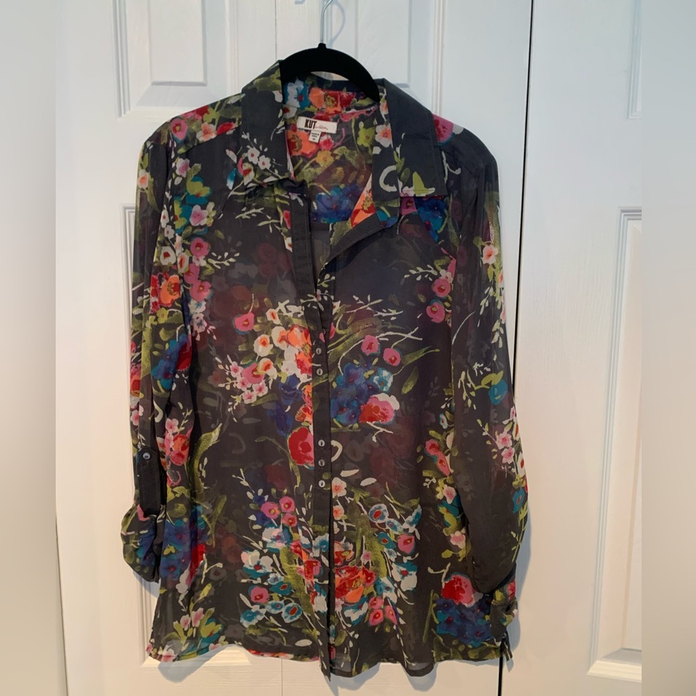 Kut from the Kloth women’s blouse size Medium. Slightly sheer
